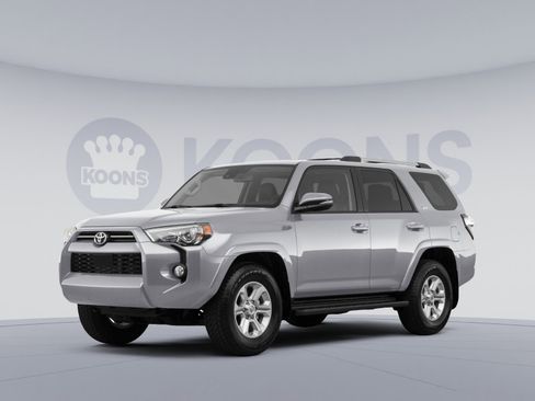 Used 2022 Toyota 4Runner SR5 Premium w/ Moonroof Package AWD/4WD image 1