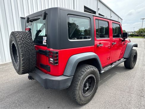 Used 2014 Jeep Wrangler Unlimited Sport w/ Quick Order Package 24S AWD/4WD image 5