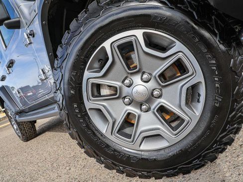 Used 2020 Jeep Wrangler Unlimited Sport S image 2