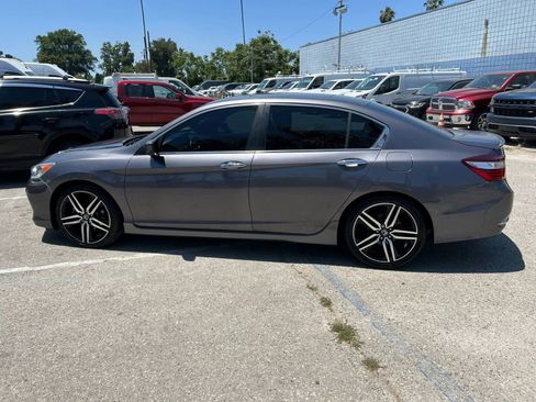 Used 2017 Honda Accord Sport Special Edition image 7