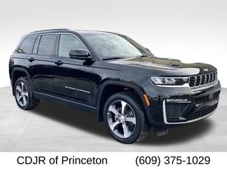 New 2026 Jeep Grand Cherokee Limited w/ MOPAR Finishing Package 360° Tour