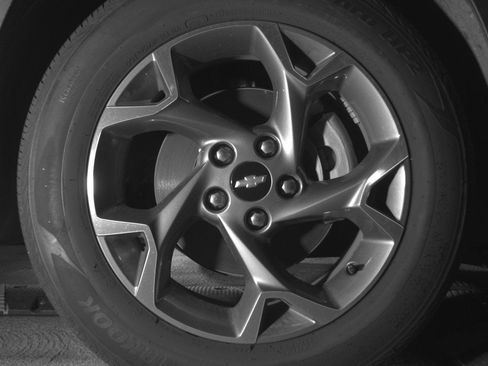 Used 2025 Chevrolet Trax LT image 13