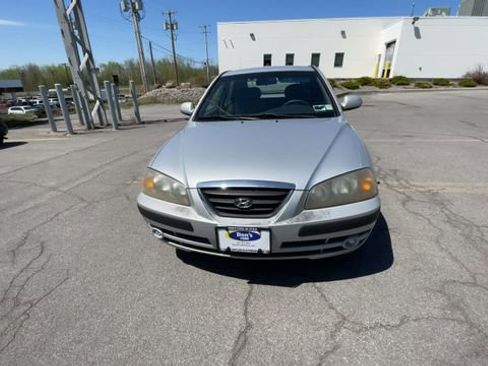Used 2005 Hyundai Elantra GLS FWD image 3
