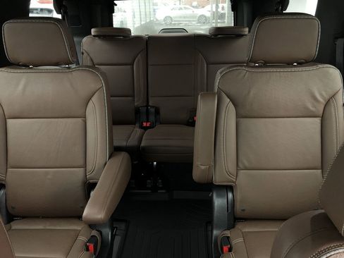 Used 2022 Chevrolet Tahoe High Country w/ Max Trailering Package image 13