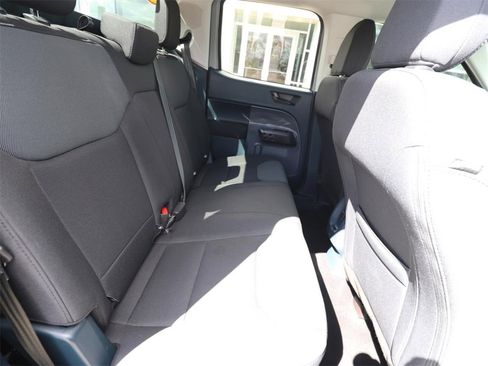 Certified 2023 Ford Maverick XL image 21