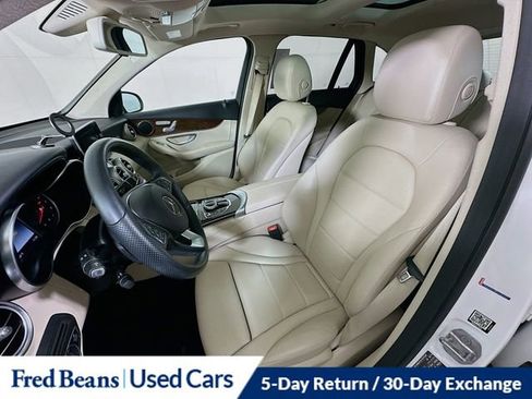 Used 2019 Mercedes-Benz GLC 300 4MATIC image 21