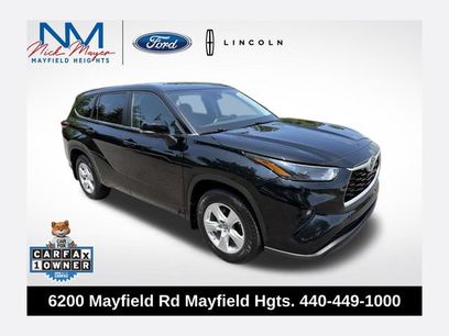 Used 2023 Toyota Highlander LE