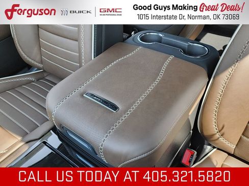 New 2026 GMC Yukon XL Denali Ultimate AWD/4WD image 39