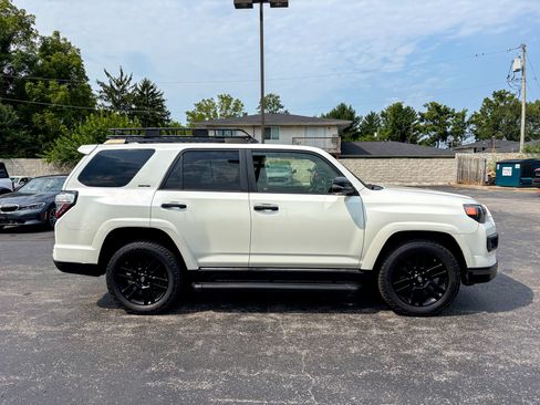 Used 2021 Toyota 4Runner Nightshade AWD/4WD image 14