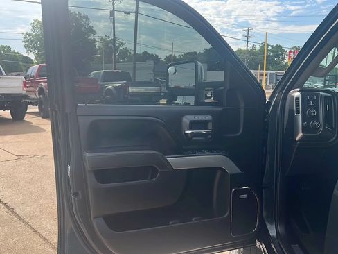Used 2017 Chevrolet Silverado 2500 LTZ w/ Duramax Plus Package AWD/4WD image 9