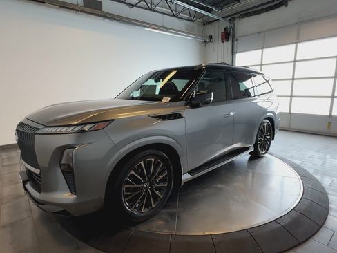 New 2026 INFINITI QX80 Autograph image 4