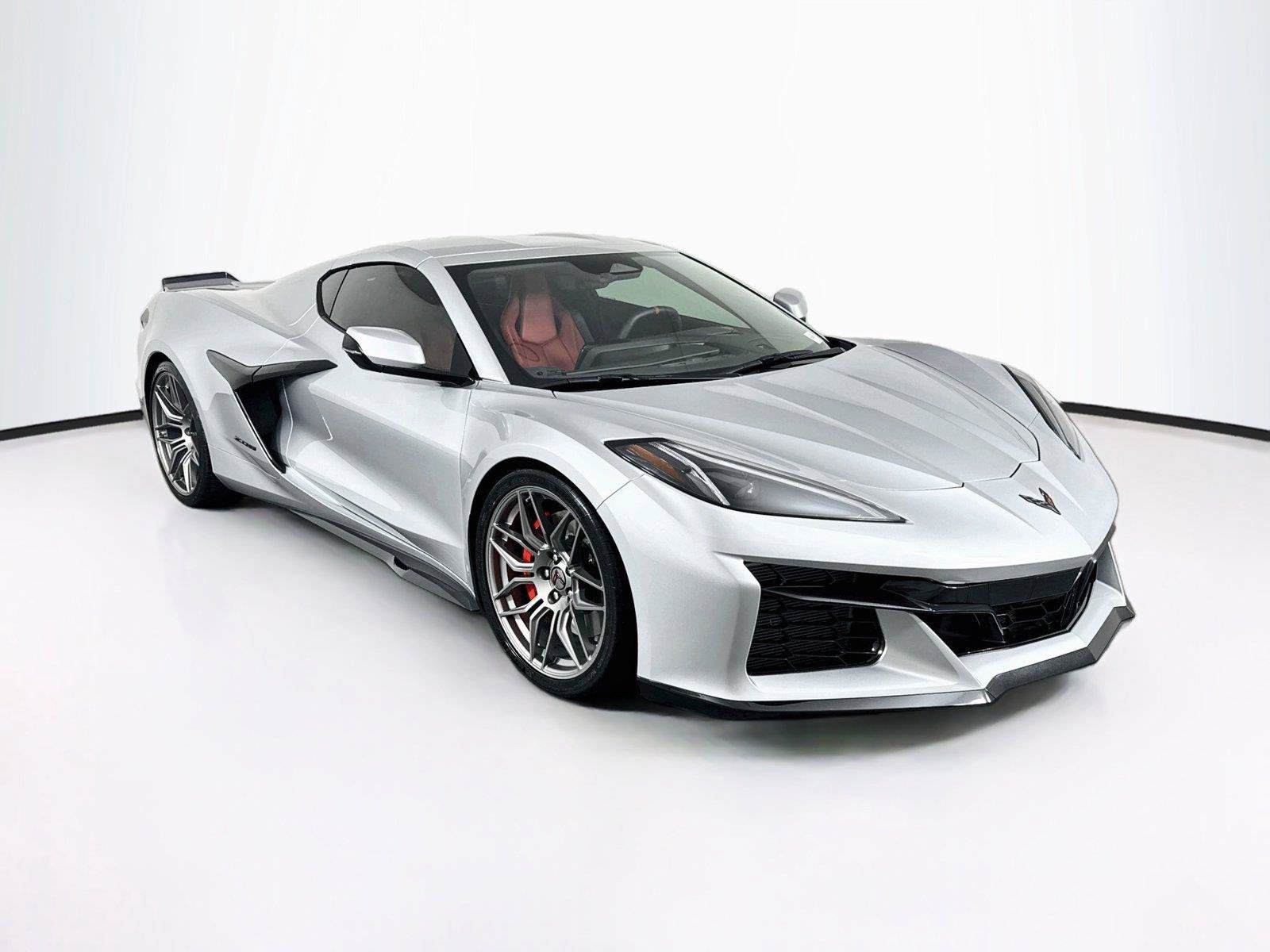 Used 2026 Chevrolet Corvette Z06 RWD image 9