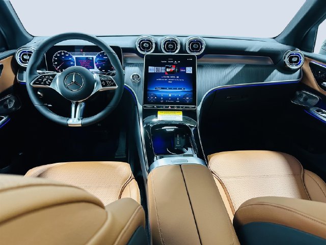 New 2027 Mercedes-Benz GLC 300 4MATIC image 5