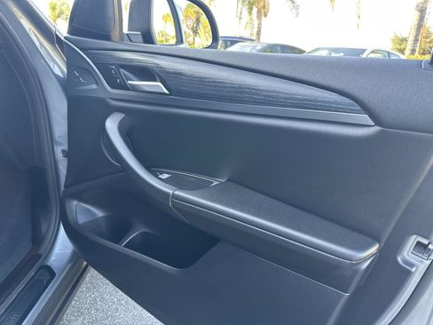 Used 2024 BMW X3 xDrive30i image 41