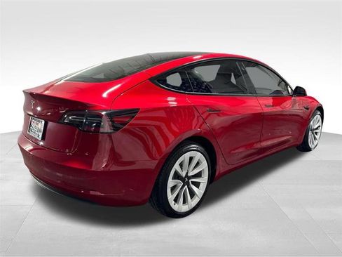 Used 2022 Tesla Model 3 Base image 5