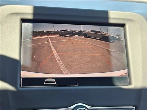 Used 2022 Chevrolet Equinox LT FWD image 18