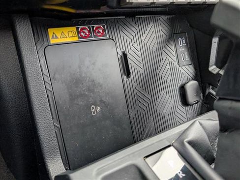 Used 2025 Toyota 4Runner TRD Off-Road Premium image 29