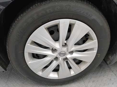 Used 2024 Nissan Sentra S FWD image 31