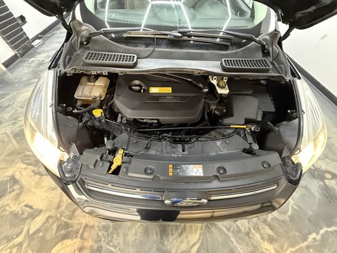 Used 2013 Ford Escape SE AWD/4WD image 25