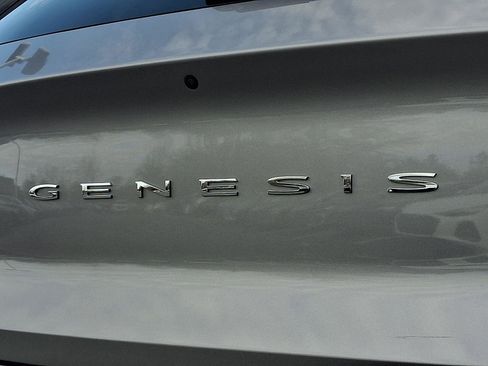 Used 2024 Genesis GV80 2.5T AWD/4WD image 32
