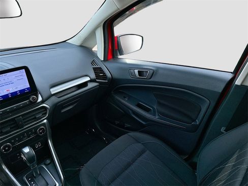 Used 2020 Ford EcoSport SE w/ SE Convenience Package image 24
