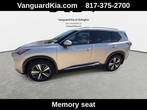 Used 2022 Nissan Rogue Platinum w/ Head-Up Display Package FWD image 5