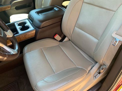 Used 2016 GMC Sierra 1500 SLT w/ Enhanced Driver Alert Package AWD/4WD image 26