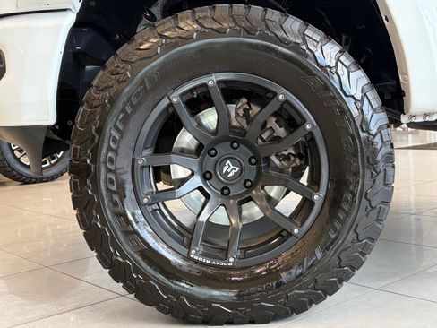 Used 2022 RAM 1500 Big Horn AWD/4WD image 11