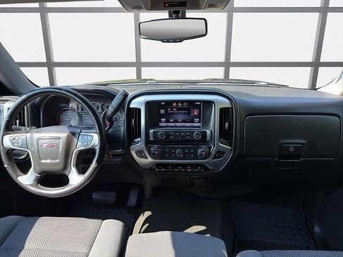 Used 2015 GMC Sierra 1500 SLE w/ SLE Value Package AWD/4WD image 17
