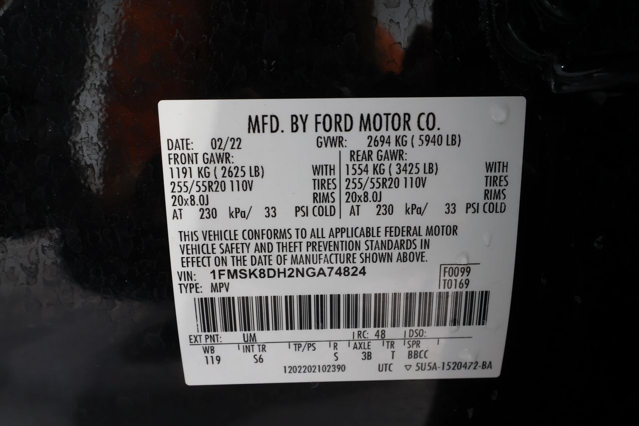 Used 2022 Ford Explorer XLT w/ Equipment Group 202A AWD/4WD image 21