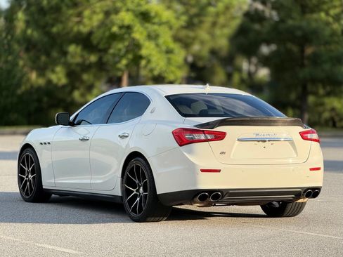 Used 2014 Maserati Ghibli S Q4 AWD/4WD image 10