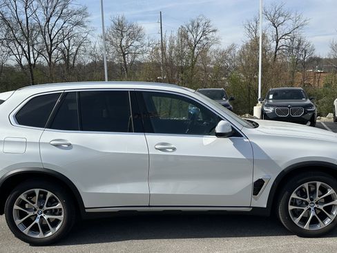 Certified 2025 BMW X5 xDrive40i w/ Climate Comfort Package AWD/4WD image 11
