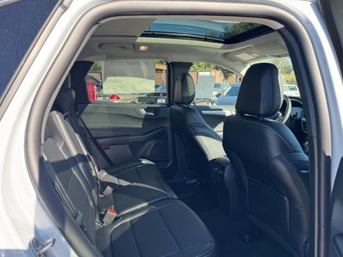 New 2026 Ford Escape Platinum w/ Equipment Group 601A image 5
