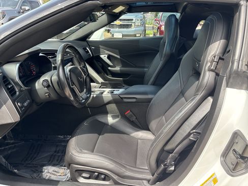 Used 2019 Chevrolet Corvette Stingray Coupe RWD image 10