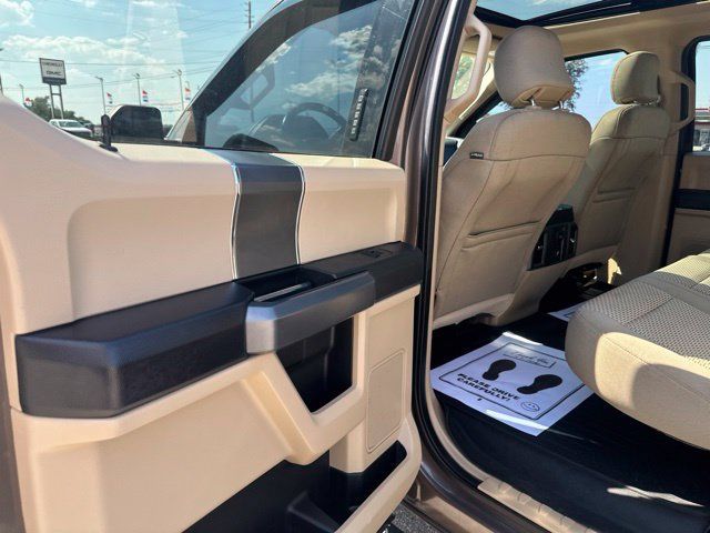 Used 2016 Ford F150 XLT w/ Equipment Group 302A Luxury AWD/4WD image 28