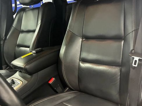 Used 2017 Jeep Grand Cherokee Limited AWD/4WD image 16