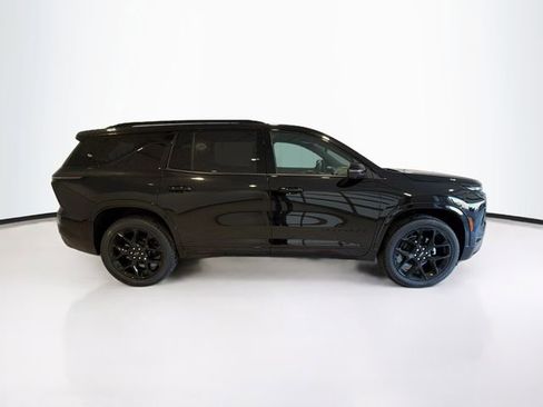 New 2026 Chevrolet Traverse RS w/ LPO, Floor Liner Package image 7