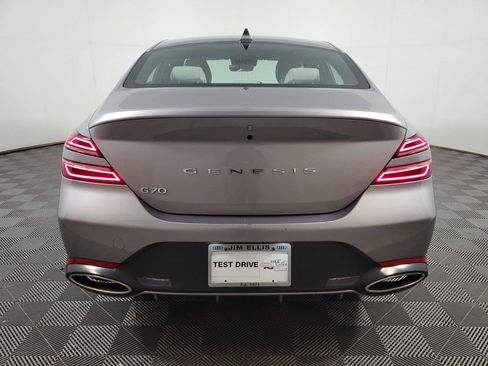 Used 2025 Genesis G70 2.5T RWD image 5