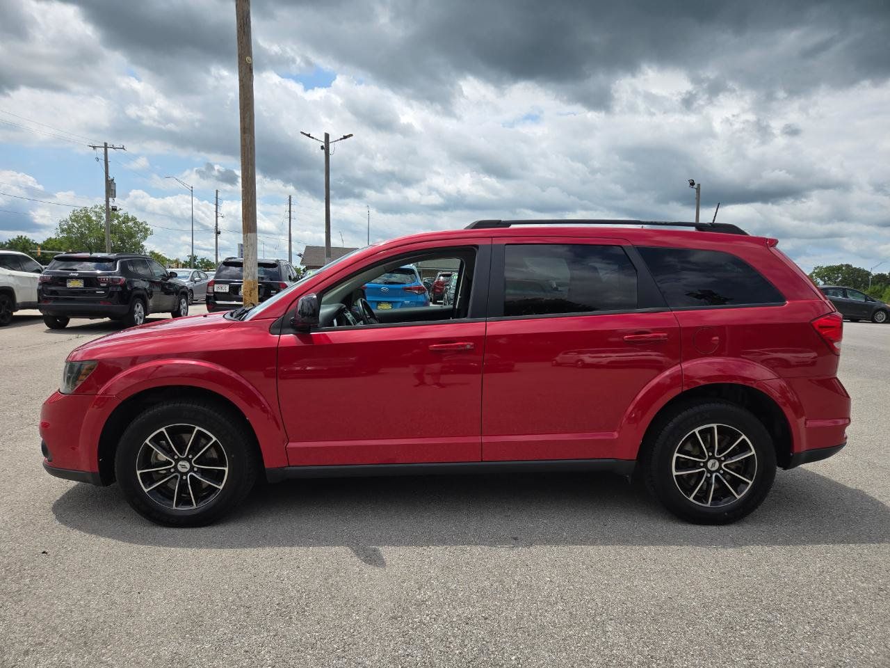 Used 2018 Dodge Journey SXT w/ Connectivity Group FWD image 8