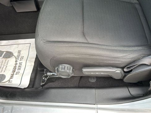 Used 2021 Jeep Gladiator Sport AWD/4WD image 11