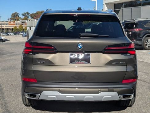New 2026 BMW X5 xDrive40i w/ Premium Package image 8