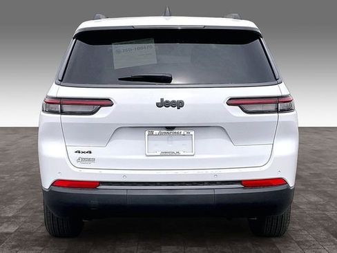 New 2026 Jeep Grand Cherokee L 4WD image 4