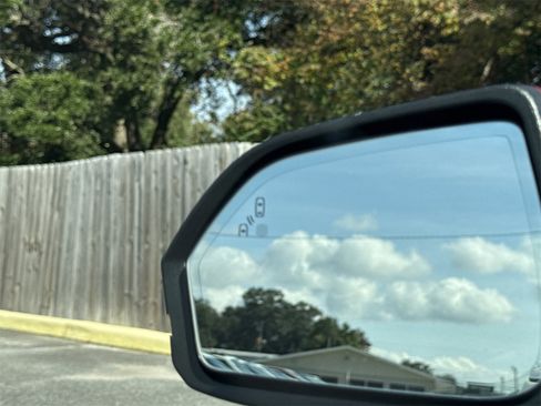 Used 2019 Lincoln MKZ Reserve image 17