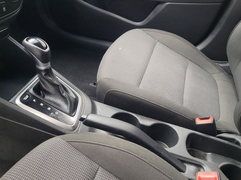 Used 2021 Hyundai Accent SE FWD image 26