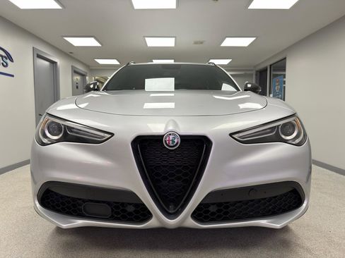 Used 2019 Alfa Romeo Stelvio Ti Sport w/ Quick Order Package 22S Sport AWD/4WD image 6