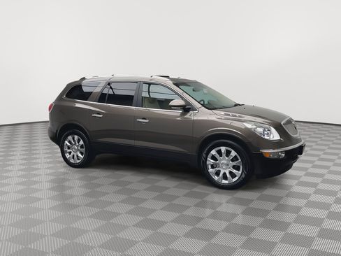 Used 2011 Buick Enclave CXL w/ Trailering Provision Package AWD/4WD image 40