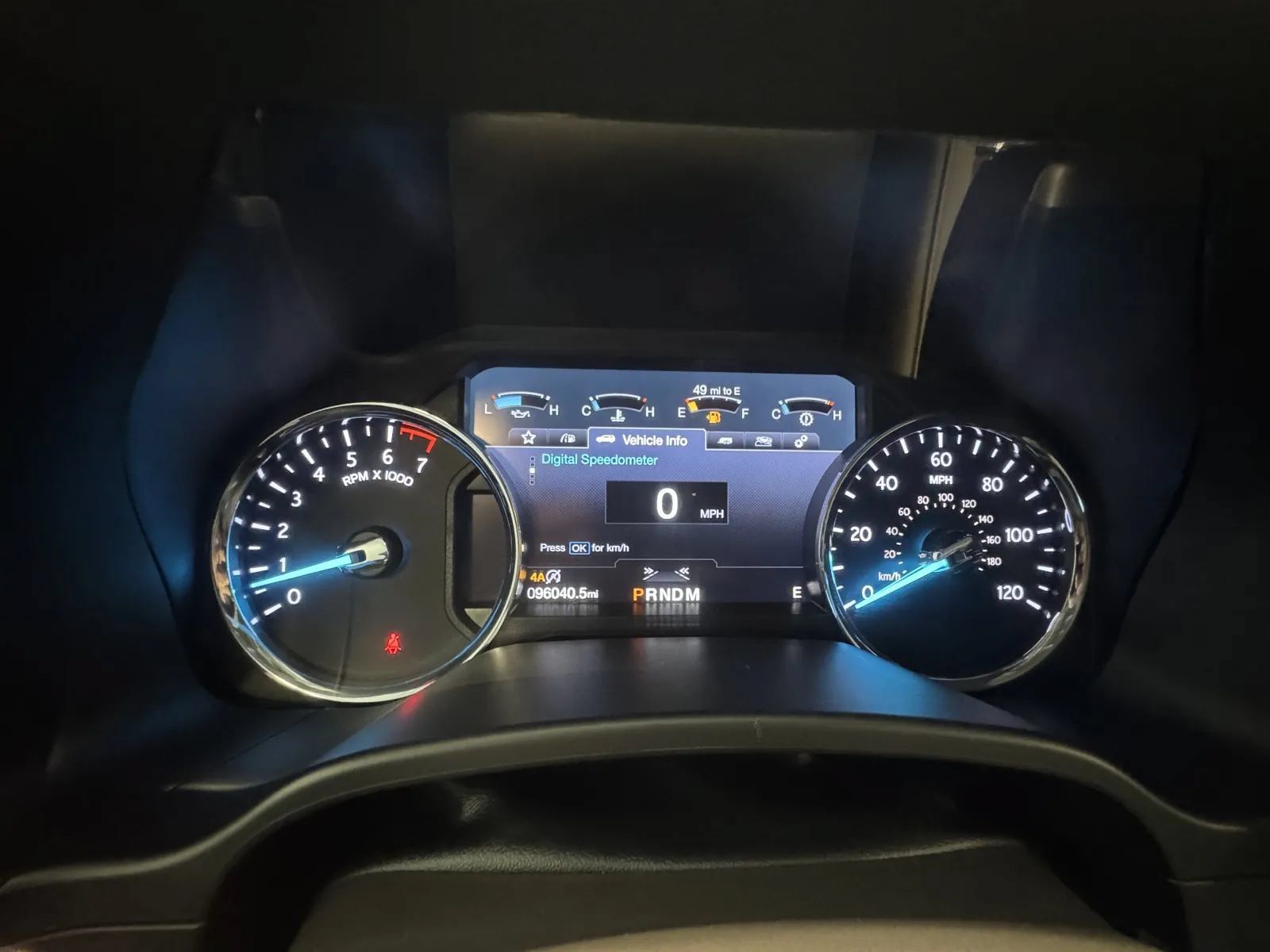 Used 2019 Ford Expedition XLT w/ Equipment Group 202A AWD/4WD image 28