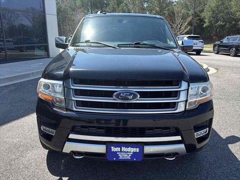 Used 2016 Ford Expedition EL Platinum image 2