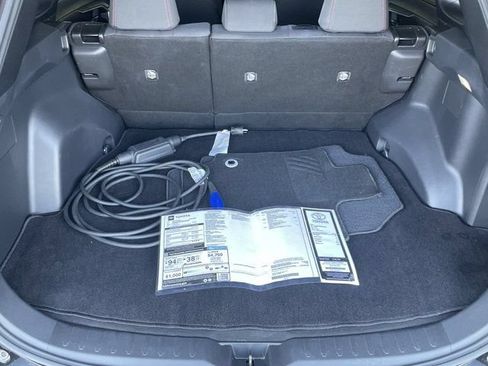 Used 2024 Toyota RAV4 SE w/ Weather & Moonroof Package AWD/4WD image 17