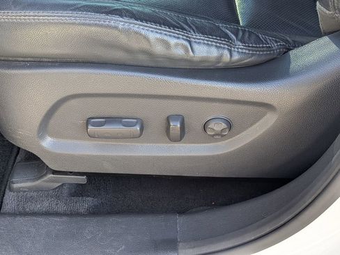 Used 2018 Hyundai Santa Fe Limited image 27